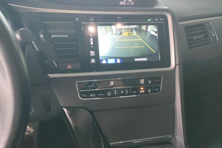 Used Honda Spirior 2015 2.0L Luxury Edition Audio And AC Panel