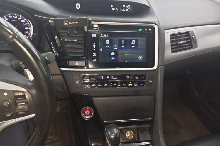 Used Honda Spirior 2015 2.4L Prestige Edition Audio And AC Panel
