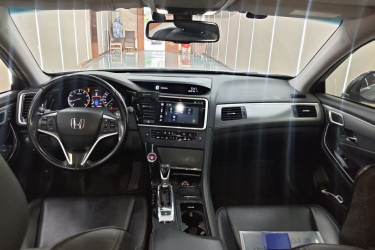 Used Honda Spirior 2015 2.4L Prestige Edition Center Console