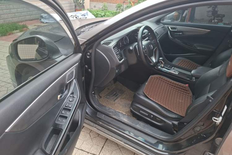 Used Honda Spirior 2015 2.0L Prestige Edition Driver Seat