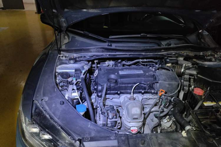 Used Honda Spirior 2015 2.4L Prestige Edition Engine Bay Right