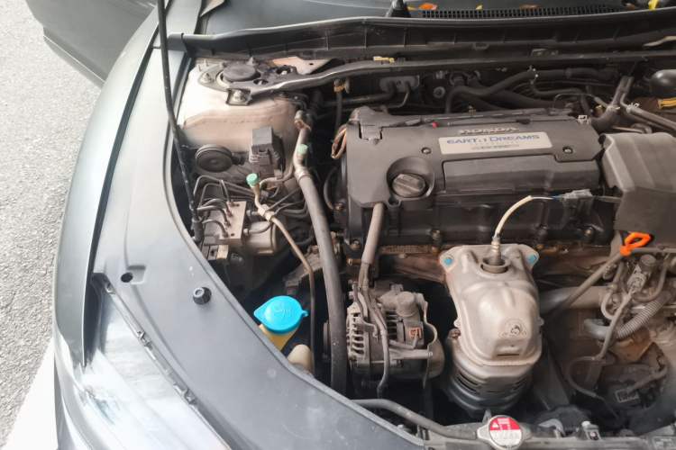 Used Honda Spirior 2015 2.4L Si Engine Bay Right