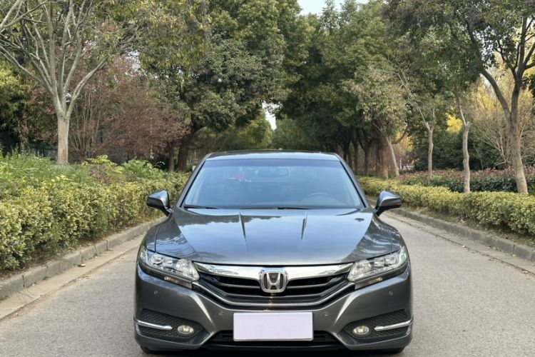 Used Honda Spirior 2015 2.0L Collector's Edition Exterior 4