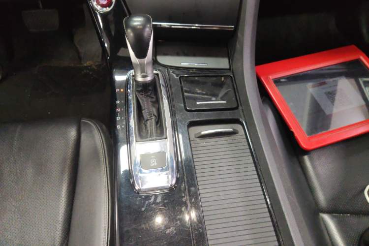 Used Honda Spirior 2015 2.4L Prestige Edition Gear Lever