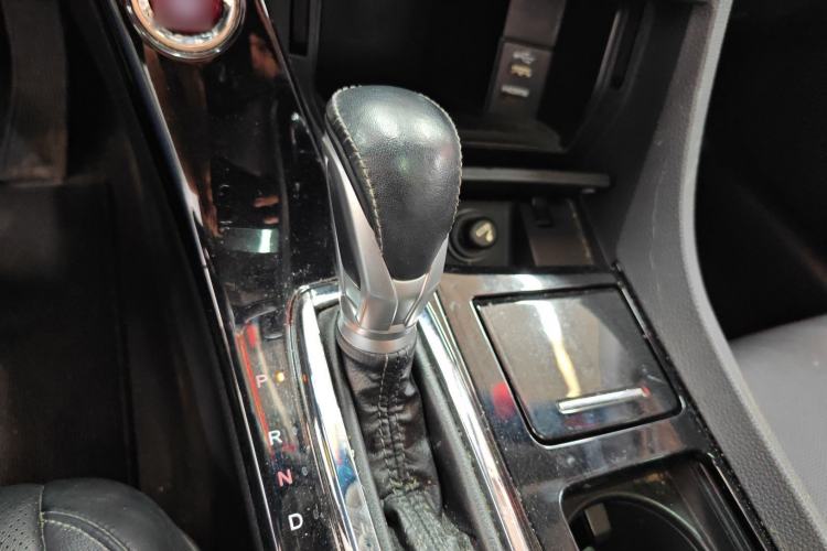 Used Honda Spirior 2015 2.4L Prestige Edition Gear Lever