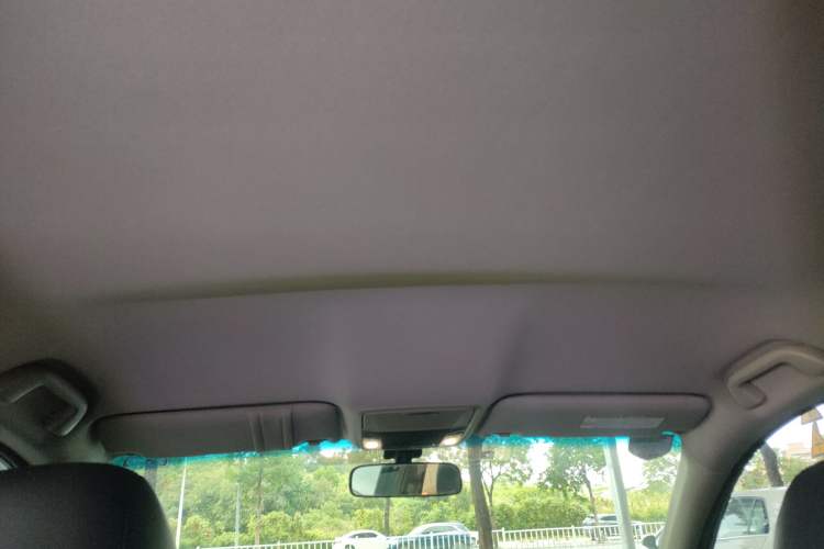 Used Honda Spirior 2015 2.0L Luxury Edition Headliner