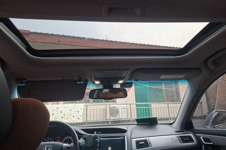 Used Honda Spirior 2015 2.0L Prestige Edition Headliner