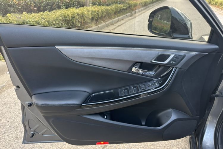 Used Honda Spirior 2015 2.0L Collector's Edition Interior 2