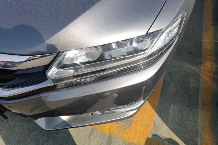 Used Honda Spirior 2015 2.0L Collector's Edition Left Front Headlight