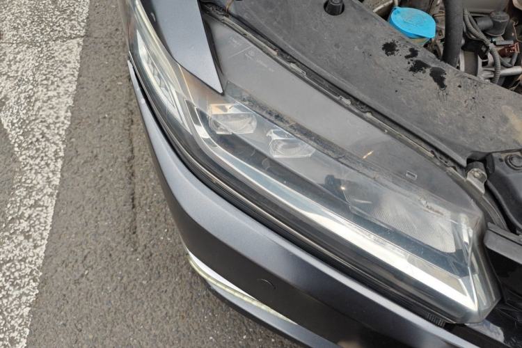 Used Honda Spirior 2015 2.4L Prestige Edition Right Front Headlight