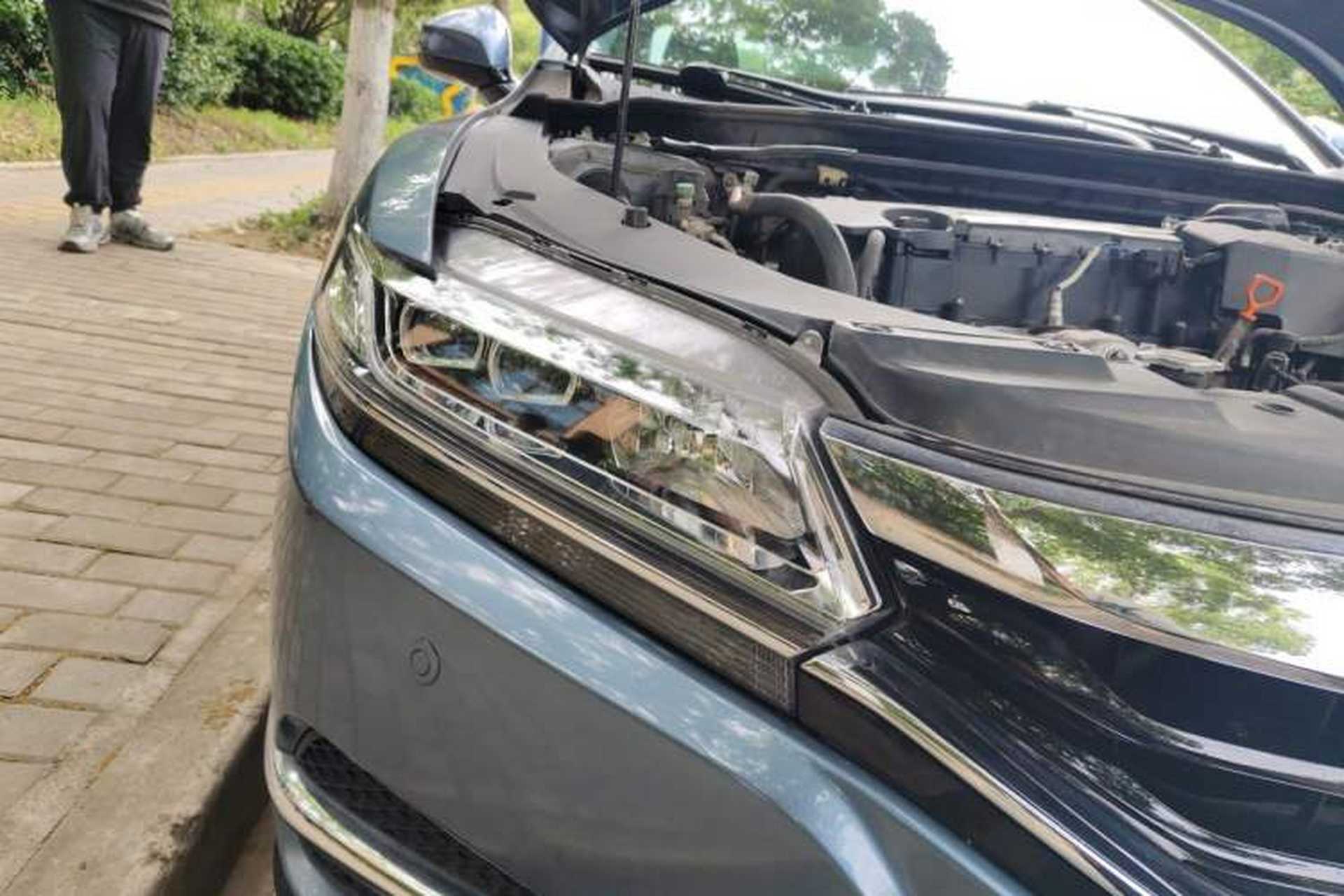 Used Honda Spirior 2015 2.4L Prestige Edition Right Front Headlight