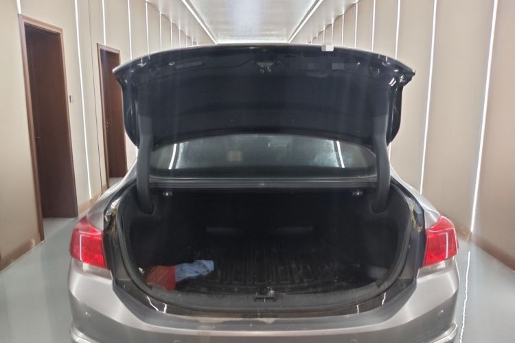 Used Honda Spirior 2015 2.4L Prestige Edition Trunk