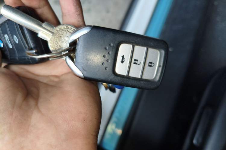 Used Honda Spirior 2015 2.4L Prestige Edition Vehicle Key