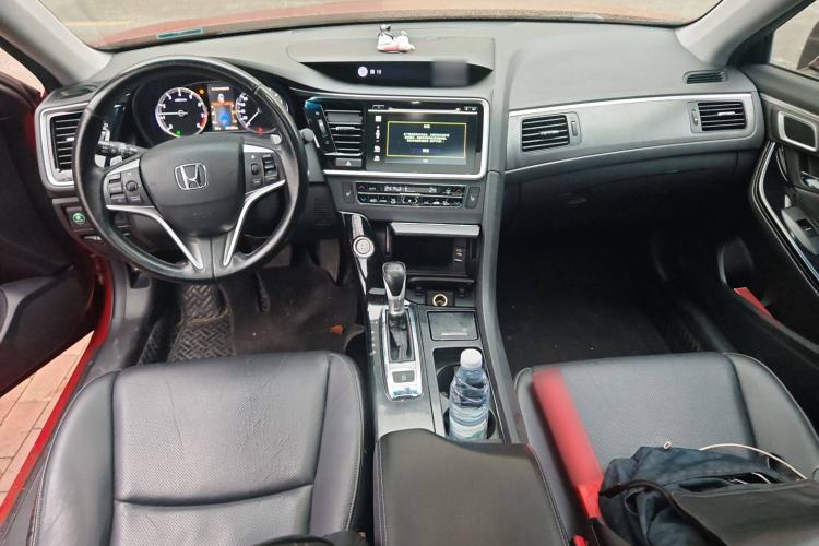 Used Honda Spirior 2015 2.0L Collector's Edition Center Console