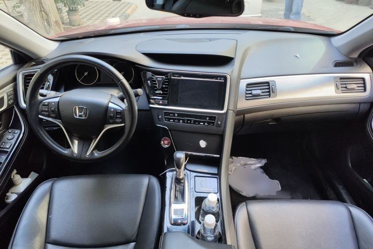 Used Honda Spirior 2015 2.4L Prestige Edition Center Console