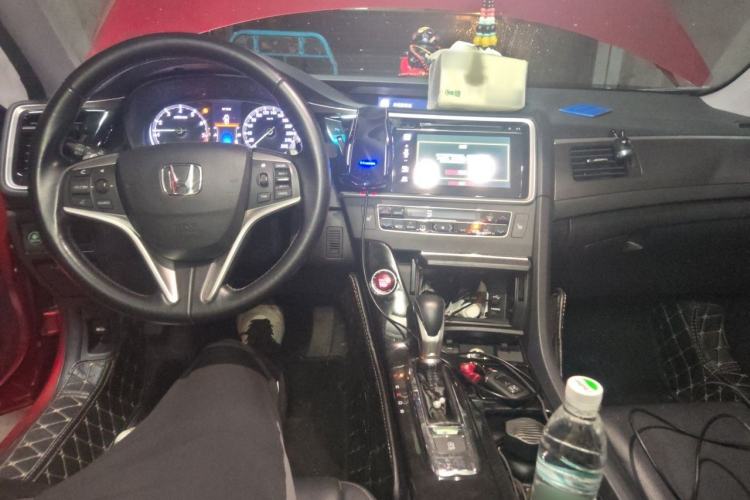 Used Honda Spirior 2015 2.0L Collector's Edition Center Console