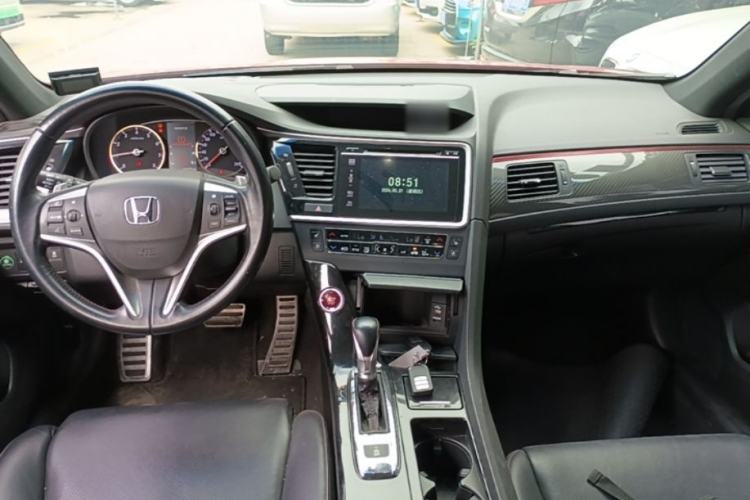 Used Honda Spirior 2015 2.4L Si Center Console