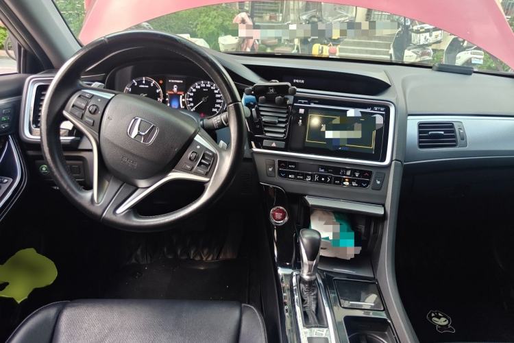 Used Honda Spirior 2015 2.4L Prestige Edition Center Console