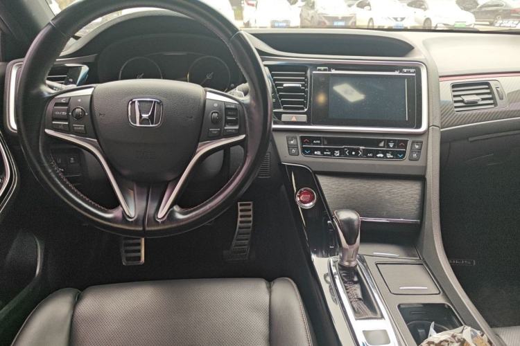 Used Honda Spirior 2015 2.4L Si Center Console