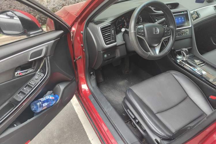 Used Honda Spirior 2015 2.0L Prestige Edition Driver Seat