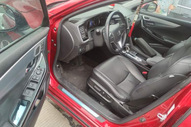 Used Honda Spirior 2015 2.4L Prestige Edition Driver Seat