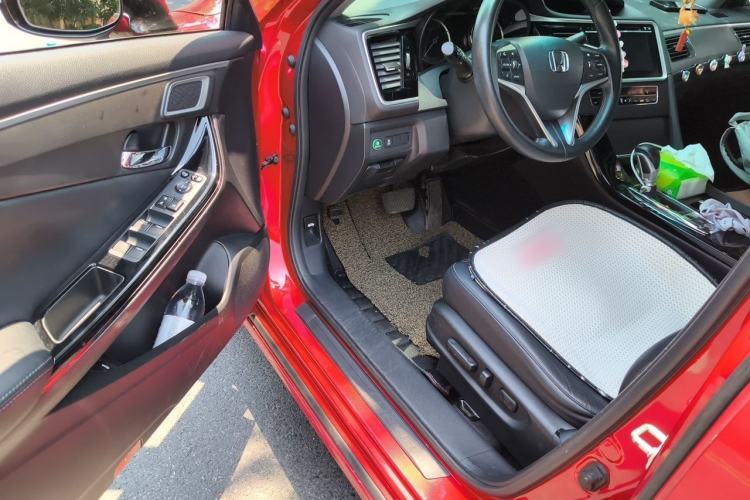 Used Honda Spirior 2015 2.0L Prestige Edition Driver Seat