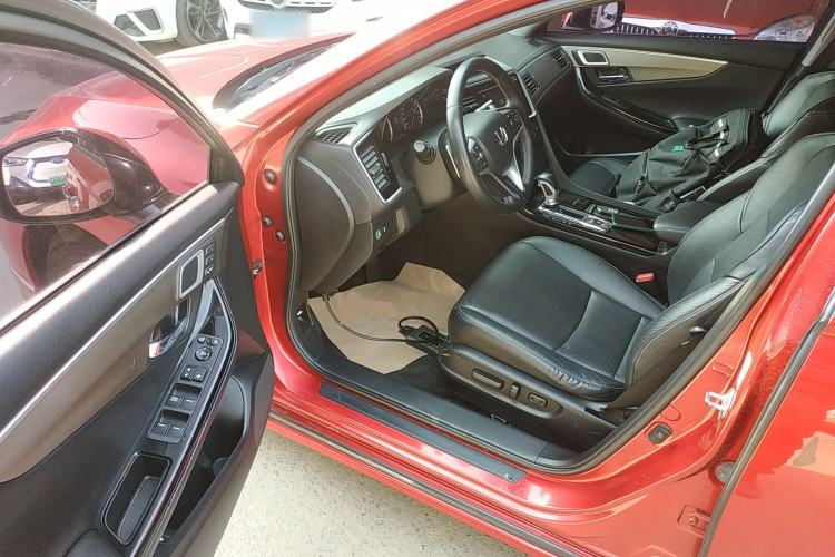 Used Honda Spirior 2015 2.0L Collector's Edition Driver Seat