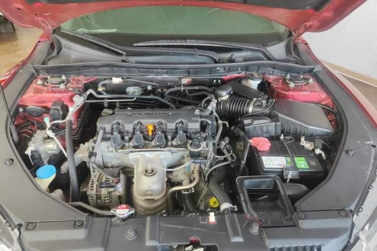 Used Honda Spirior 2015 2.0L Prestige Edition Engine Bay