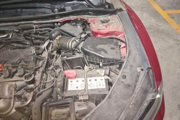 Used Honda Spirior 2015 2.0L Collector's Edition Engine Bay Left