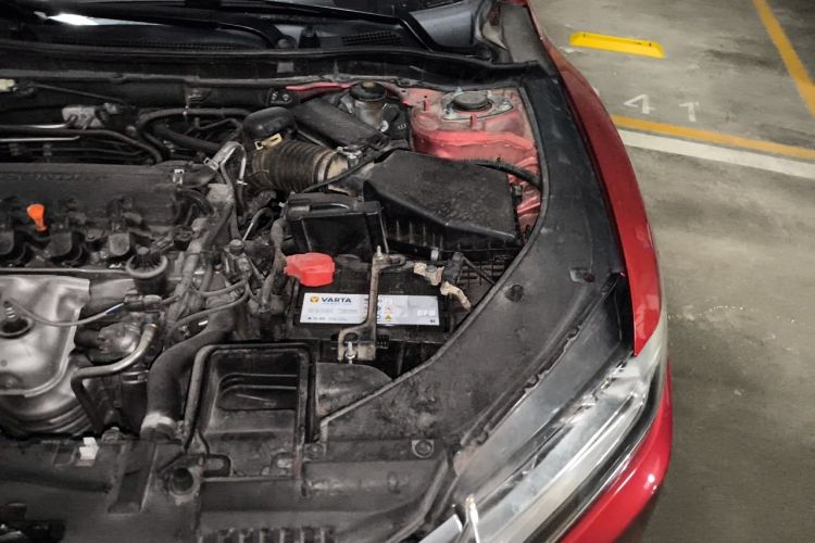 Used Honda Spirior 2015 2.0L Prestige Edition Engine Bay Left