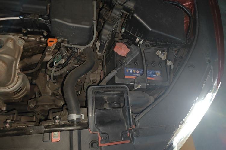 Used Honda Spirior 2015 2.4L Si Engine Bay Left