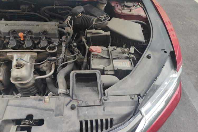 Used Honda Spirior 2015 2.0L Prestige Edition Engine Bay Left