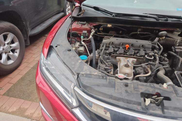 Used Honda Spirior 2015 2.0L Collector's Edition Engine Bay Right