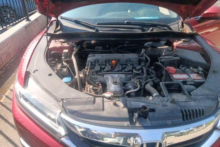 Used Honda Spirior 2015 2.0L Collector's Edition Engine Bay Right