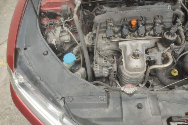 Used Honda Spirior 2015 2.0L Collector's Edition Engine Bay Right