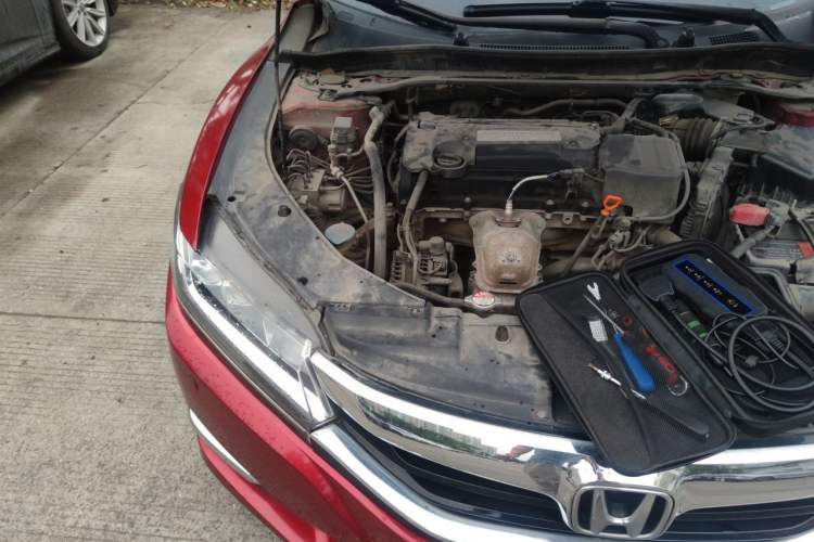 Used Honda Spirior 2015 2.4L Prestige Edition Engine Bay Right
