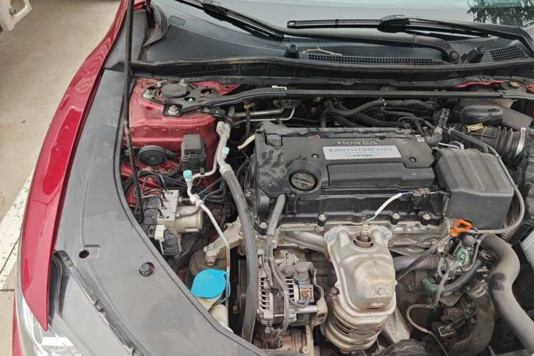Used Honda Spirior 2015 2.4L Si Engine Bay Right