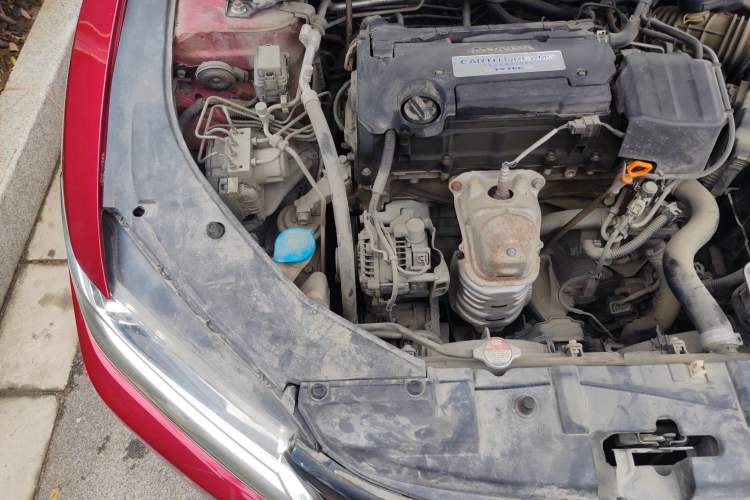 Used Honda Spirior 2015 2.4L Luxury Edition Engine Bay Right