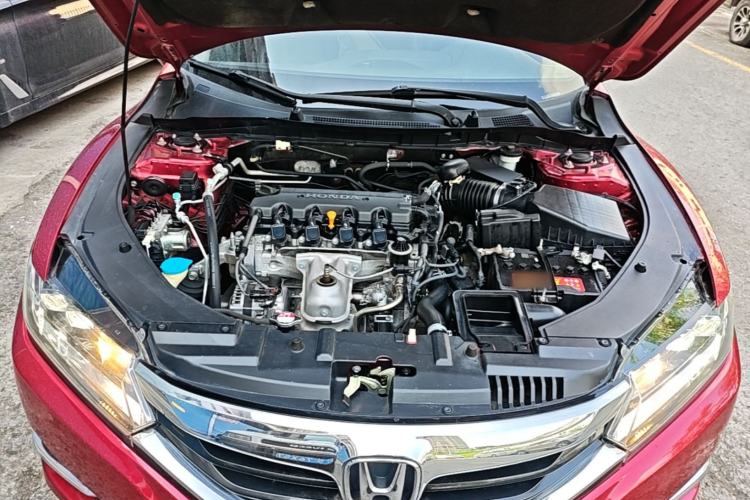 Used Honda Spirior 2015 2.0L Prestige Edition Engine Bay