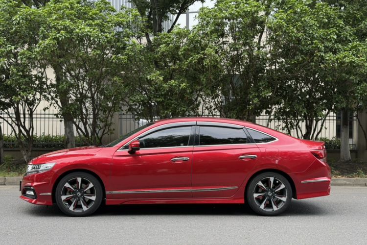Used Honda Spirior 2015 2.4L Si Exterior 1