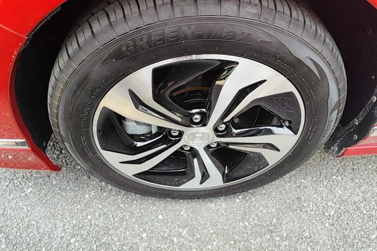 Used Honda Spirior 2015 2.4L Prestige Edition Exterior 4