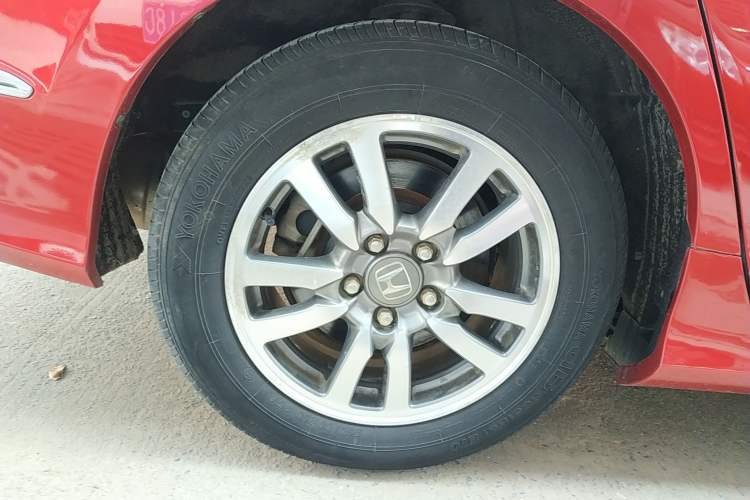 Used Honda Spirior 2015 2.0L Collector's Edition Exterior 4