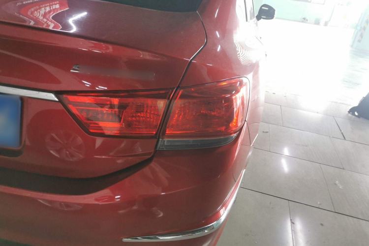 Used Honda Spirior 2015 2.0L Prestige Edition Exterior 6