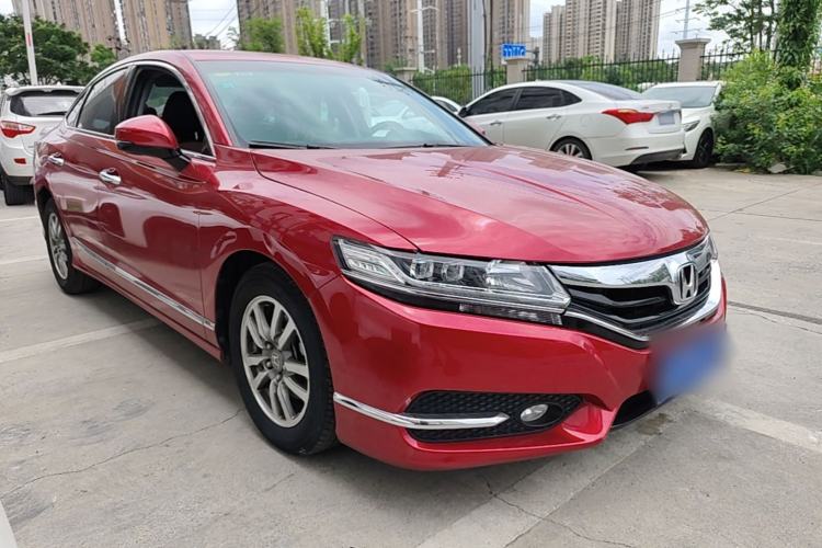 Used Honda Spirior 2015 2.0L Prestige Edition Front Right 45 Deg