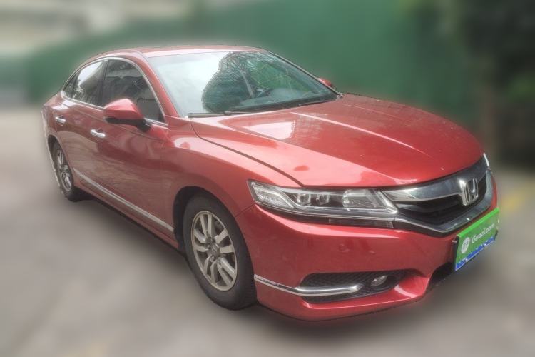 Used Honda Spirior 2015 2.0L Collector's Edition Front Right 45 Deg