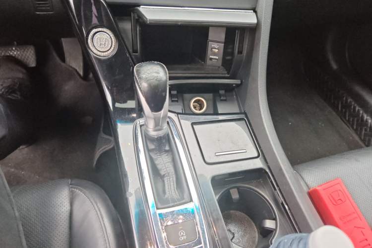 Used Honda Spirior 2015 2.0L Collector's Edition Gear Lever