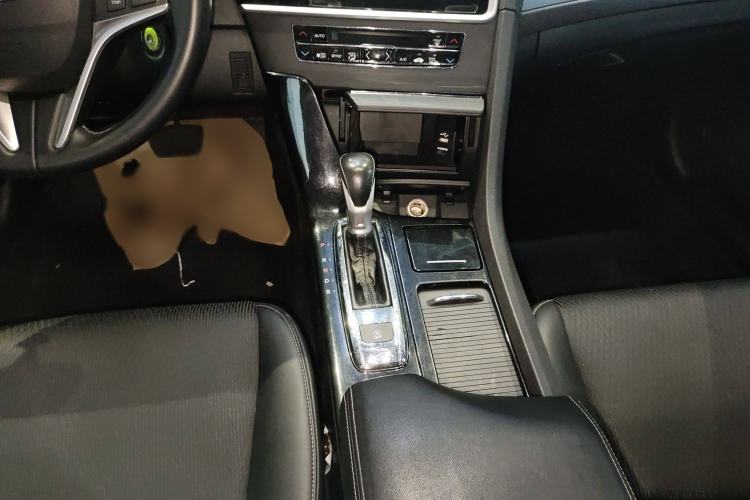 Used Honda Spirior 2015 2.0L Prestige Edition Gear Lever
