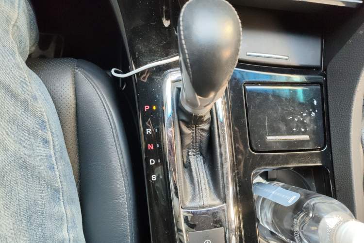 Used Honda Spirior 2015 2.4L Prestige Edition Gear Lever