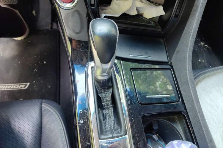 Used Honda Spirior 2015 2.4L Prestige Edition Gear Lever