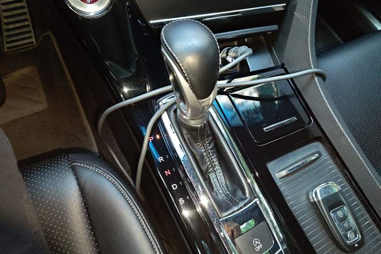 Used Honda Spirior 2015 2.0L Prestige Edition Gear Lever